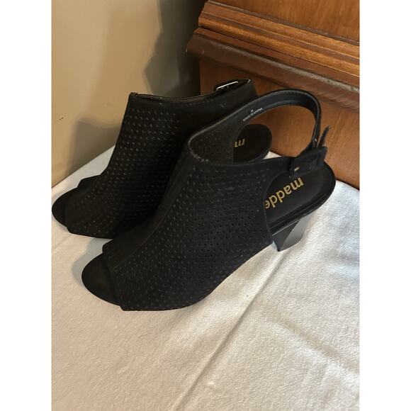 Madden NYC Peeptoe Heel Black Size 9 Brogan-C Cage - Picture 2 of 7